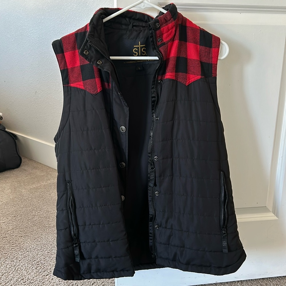 STS ranchwear Buffalo plaid puffer vest